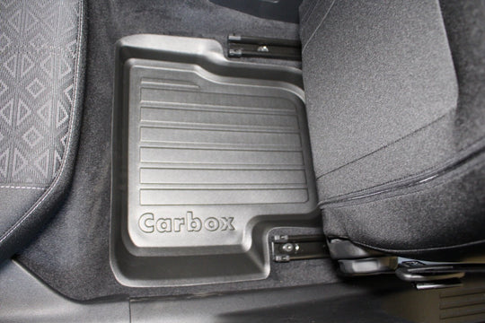 Carbox Floor Set behind